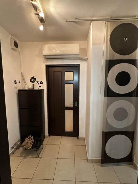 Metrou Brancoveanu, garsoniera 40 mp,